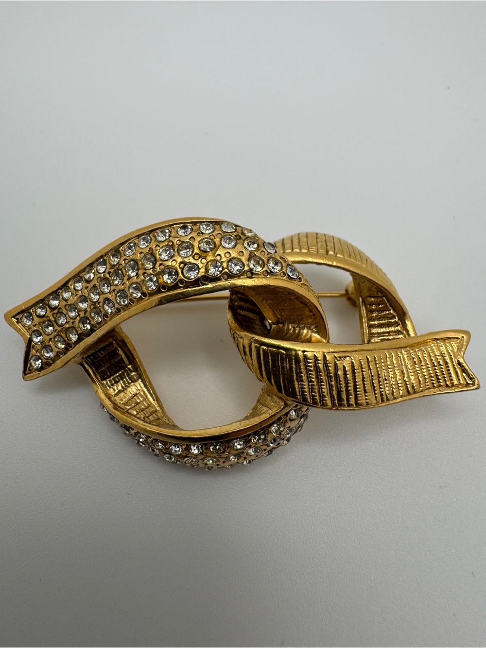 YSL Vintage Yves Saint Laurent Intertwined Ribbon Knot Gold-toned Brooch